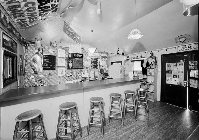 Representative photo: Old Fort Rosalie Gift Shop now Fat Mama's Tamales, Natchez, July 2006 -Interior view of bar area, looking northeast crop. Not this venue.