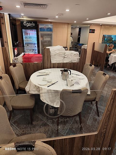 Representative photo: HK SW 上環 Sheung Wan Loon Kee 星月樓 Sky Cuisine Restaurant morning 飲早茶 Chinese breakfast tea interior March 2026 N13P 01. Not this venue.