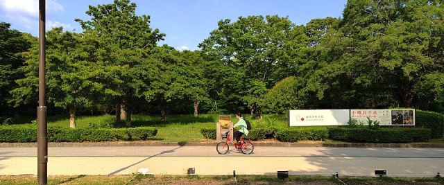 Representative photo: Ōhori Park Loop Path The cyclist path Ōhorikōen Chūō-ku Fukuoka 20260525 170702. Not this venue.