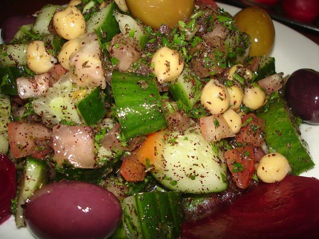 Representative photo: Iraqi salad-01. Not this venue.