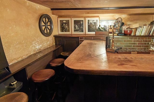 Representative photo: Interior of bar Lupin Ginza. Not this venue.