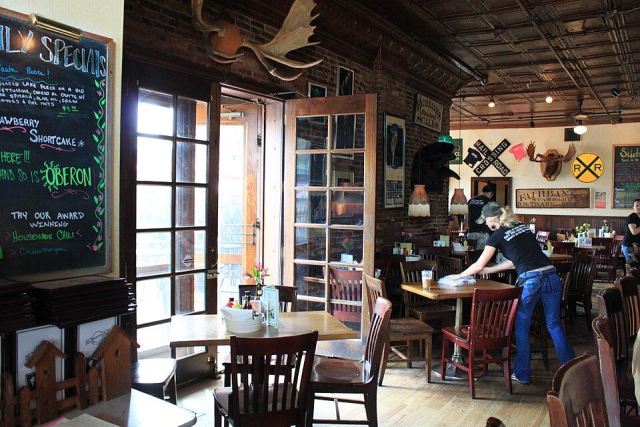 Representative photo: Sidetrack Bar & Grill interior. Not this venue.