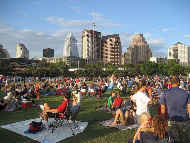 Auditorium Shores (2007)