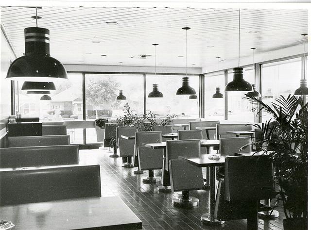 Representative photo: Restaurant setting. Not this venue.