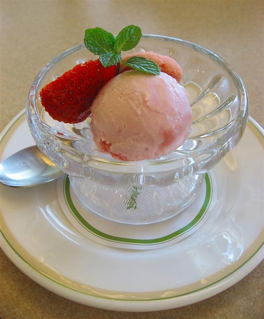 Representative photo: Ice cream. Not this venue.